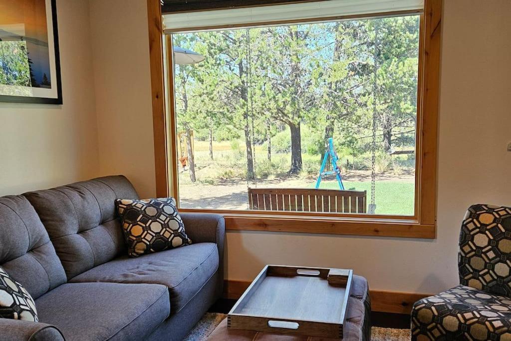 Beautiful Riverfront Near Mt Bachelor With Hot Tub Bend Exteriér fotografie