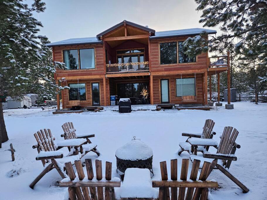 Beautiful Riverfront Near Mt Bachelor With Hot Tub Bend Exteriér fotografie