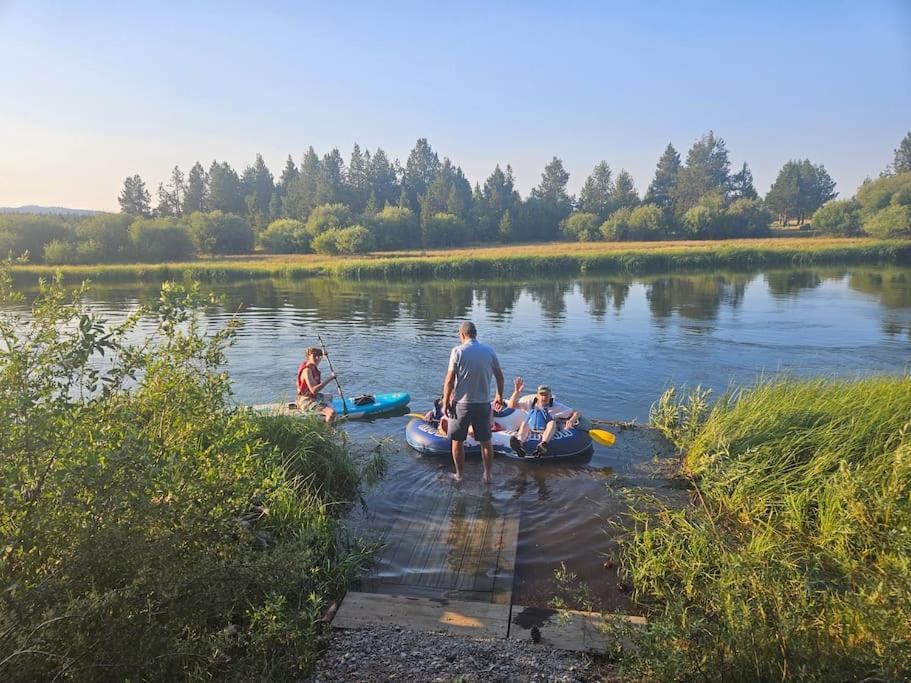 Beautiful Riverfront Near Mt Bachelor With Hot Tub Bend Exteriér fotografie