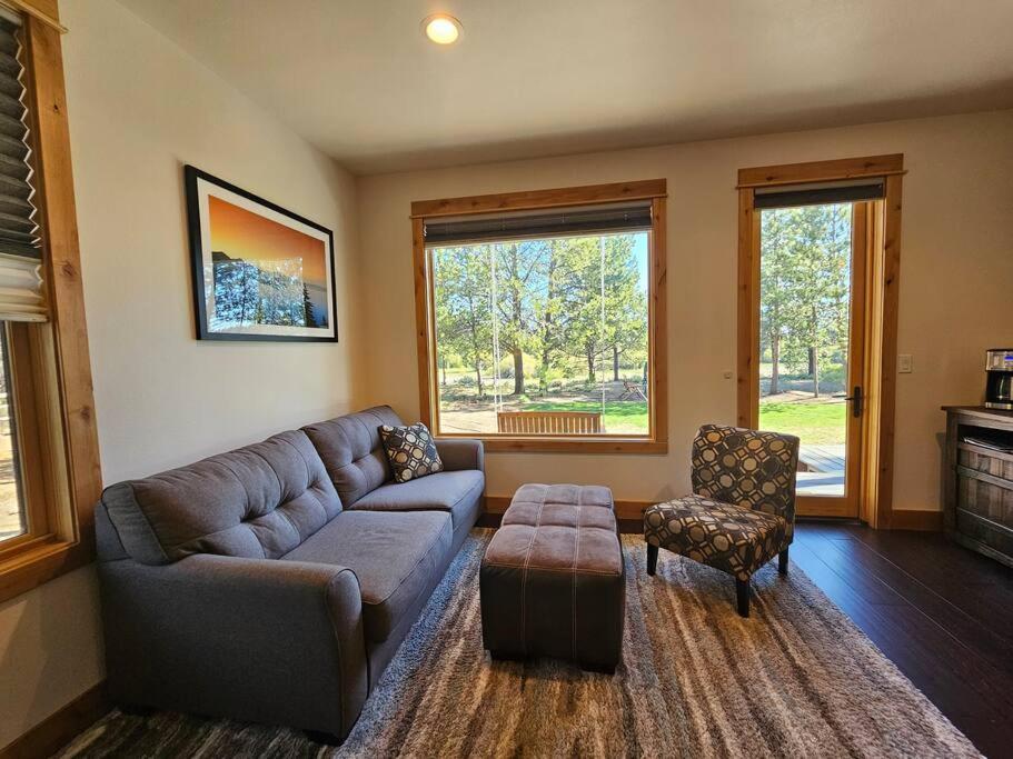 Beautiful Riverfront Near Mt Bachelor With Hot Tub Bend Exteriér fotografie